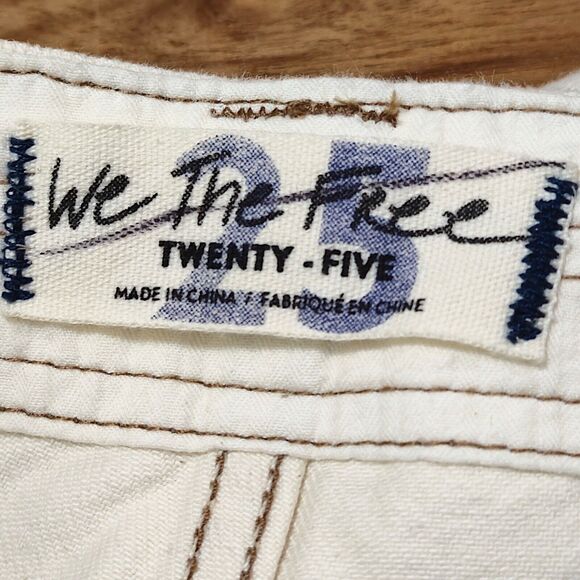 Anthropologie We The Free Women’s Shorts Coastal Casual Raw Hem Denim Size 25 - Picture 4 of 10